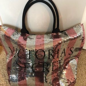 Victoria Secret Weekender Bag